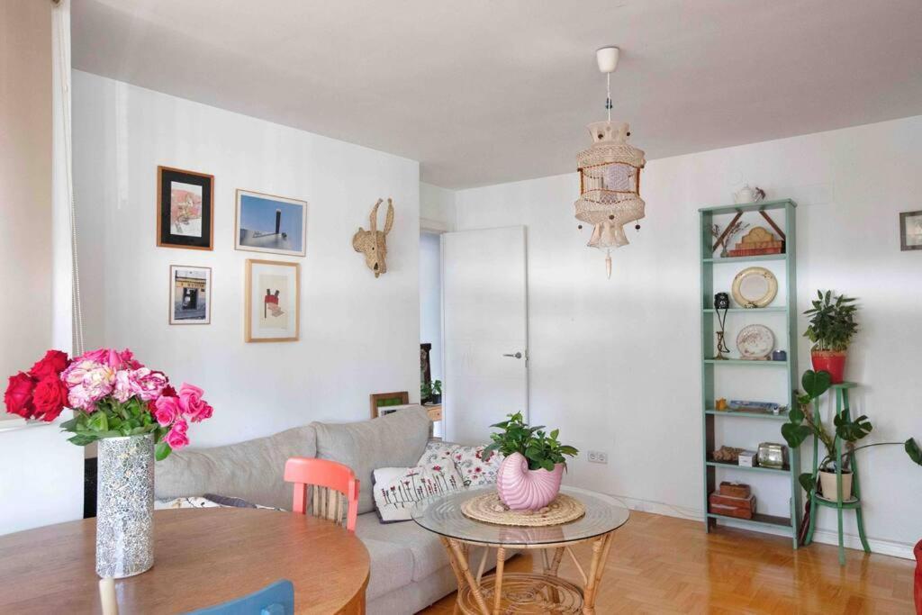 Piso Centrico, Bonito, Acogedor, Con Aire Acondicionado, Jardines Y Enfrente Piscina Municipal De Penuelas 马德里 外观 照片